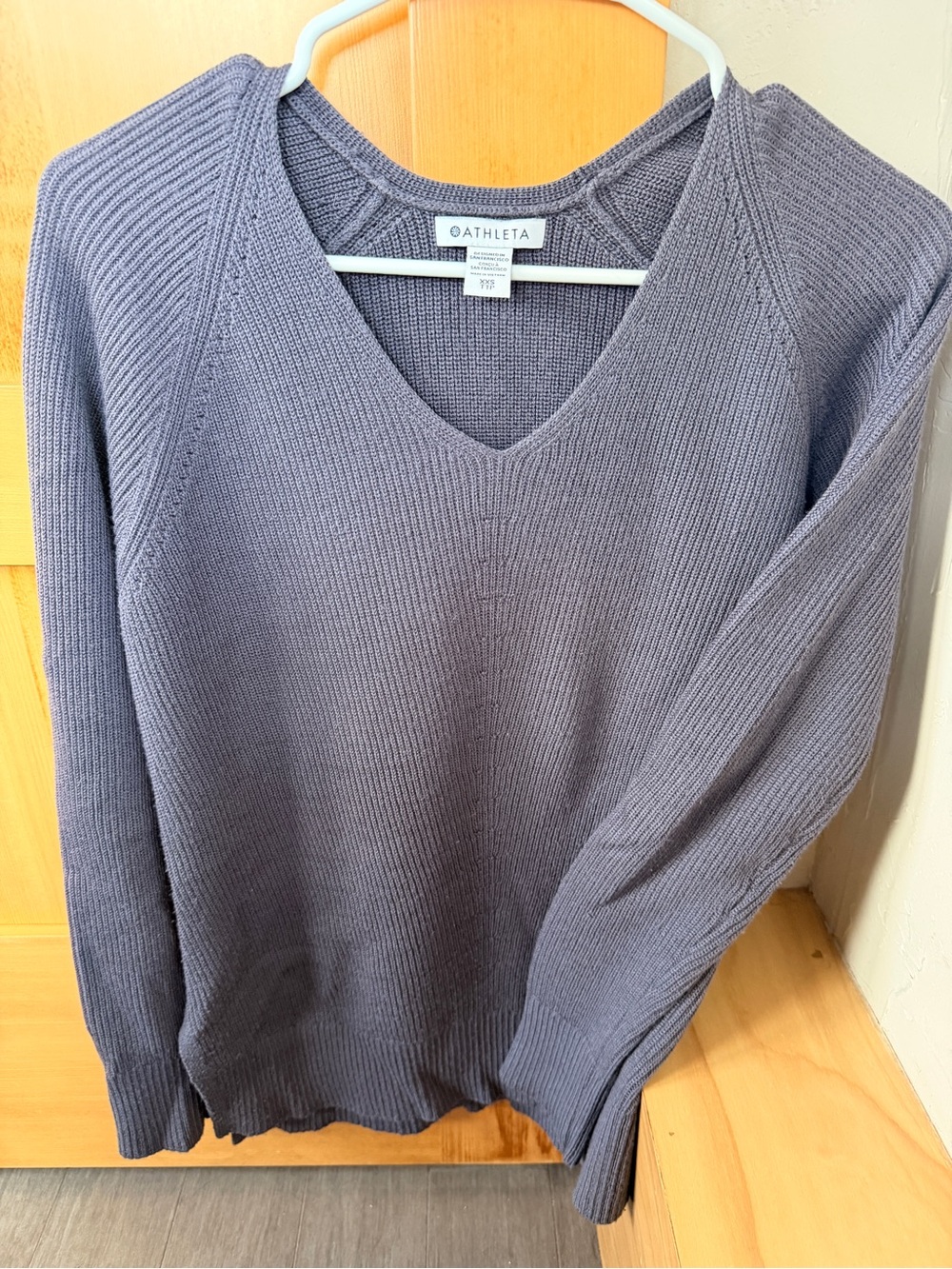 Athleta Women’s Purple Hanover Refined V-Neck Sweater